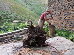 Torgas Herstellung in Handarbeit